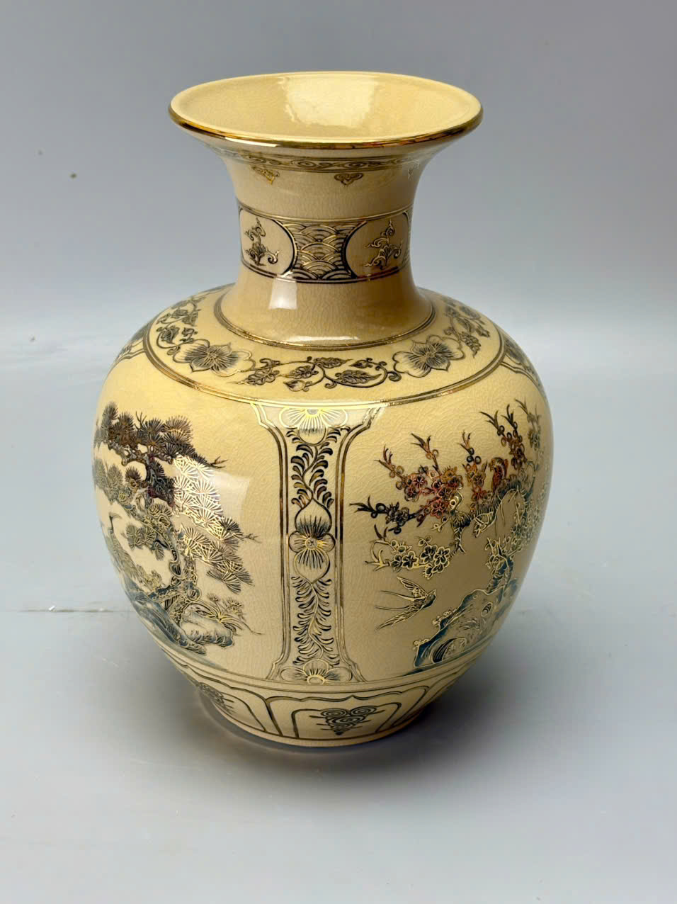 Bình Bảo Châu Cao 28cm tứ cảnh Gốm chu Đậu Vẽ Vàng 24k