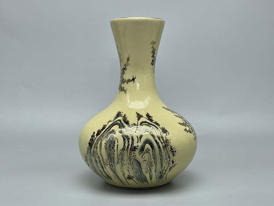 binh-hoa-mai-chim-dao-h27-gom-chu-dau-ve-vang-5