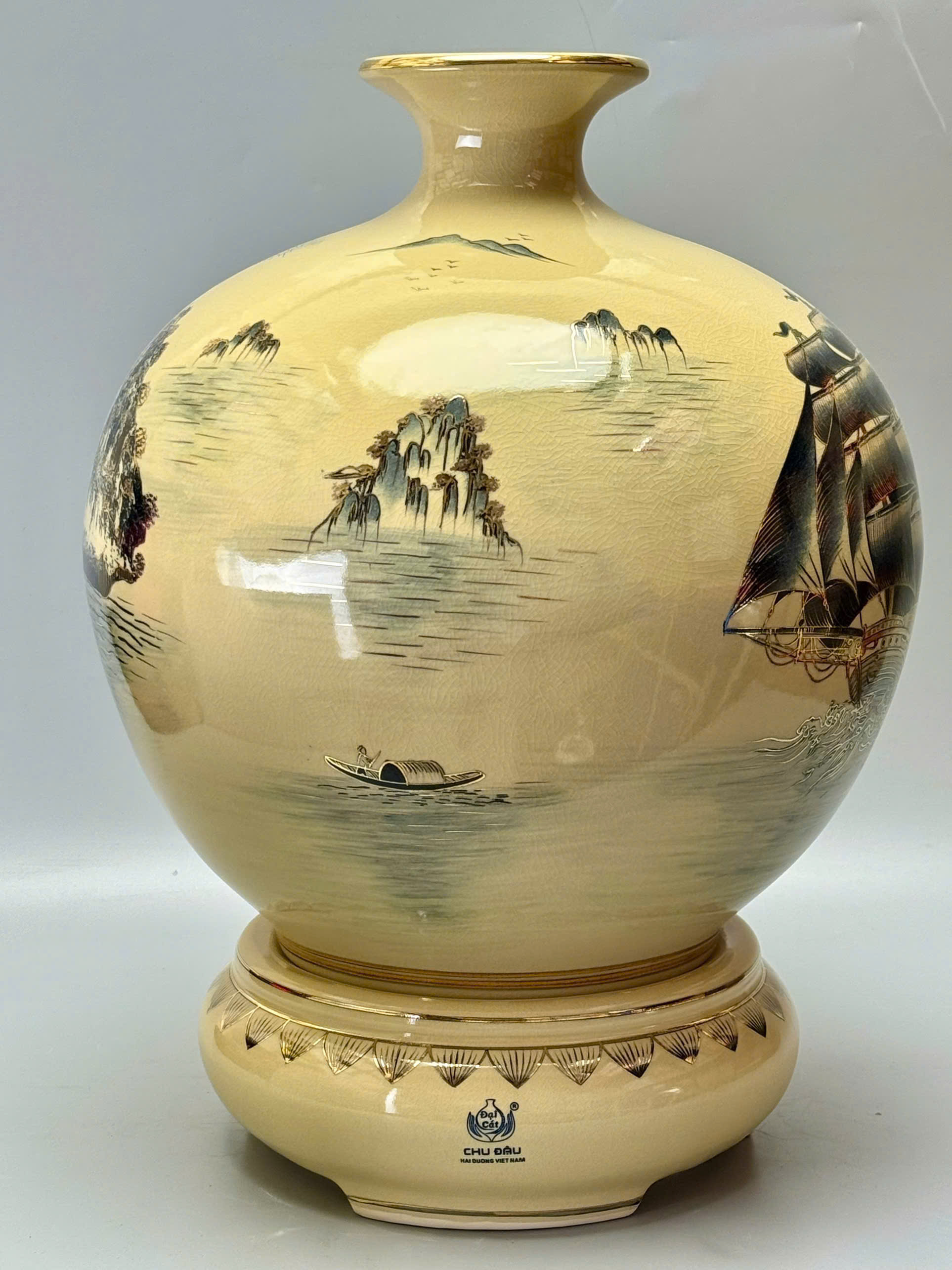 Bình hút lộc thuận buồm xuôi gió vịnh hạ long cao 55cm vẽ vàng