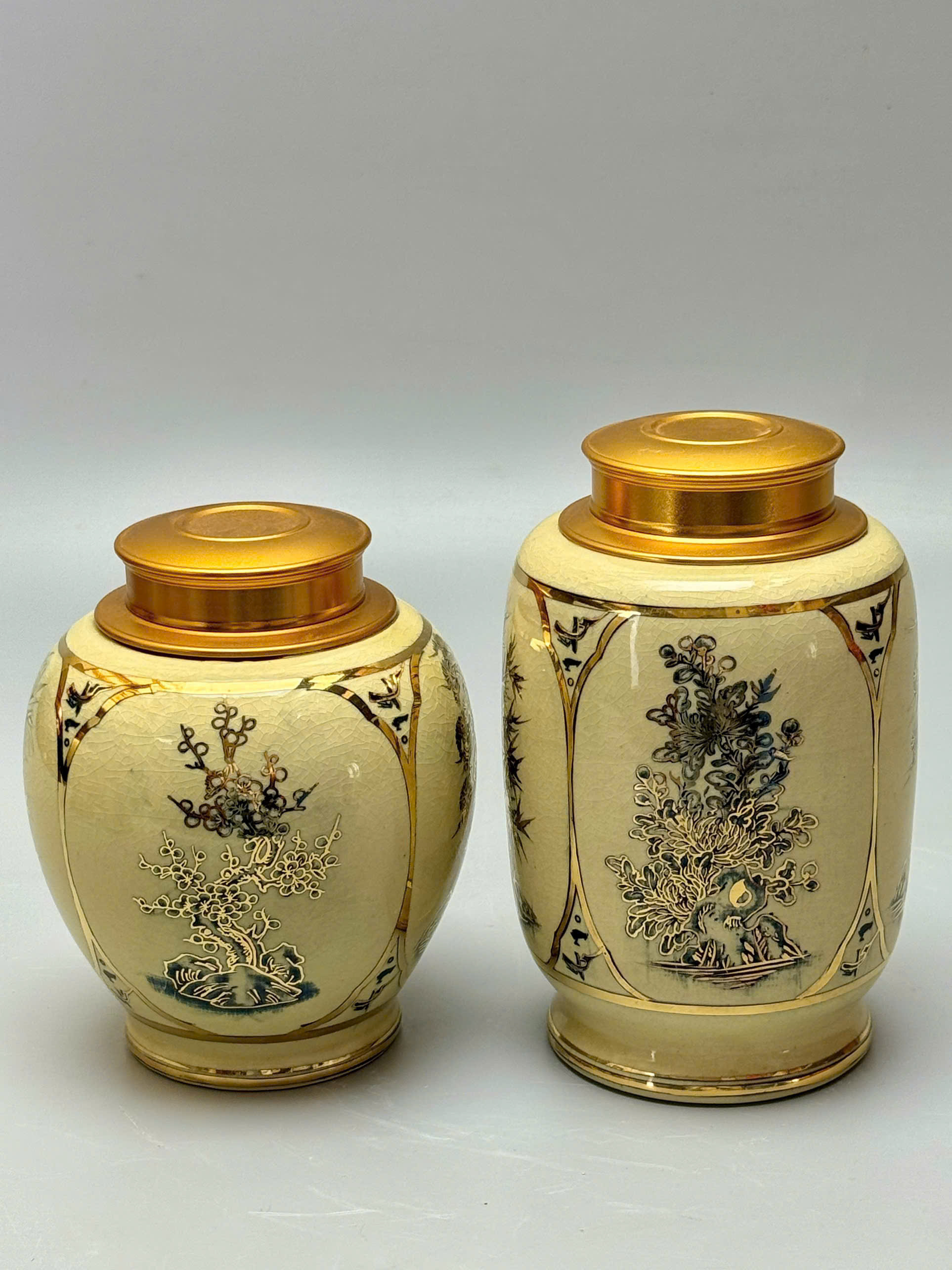 Hũ đựng trà tứ cảnh tùng cúc trúc mai gốm Chu Đậu vẽ vàng