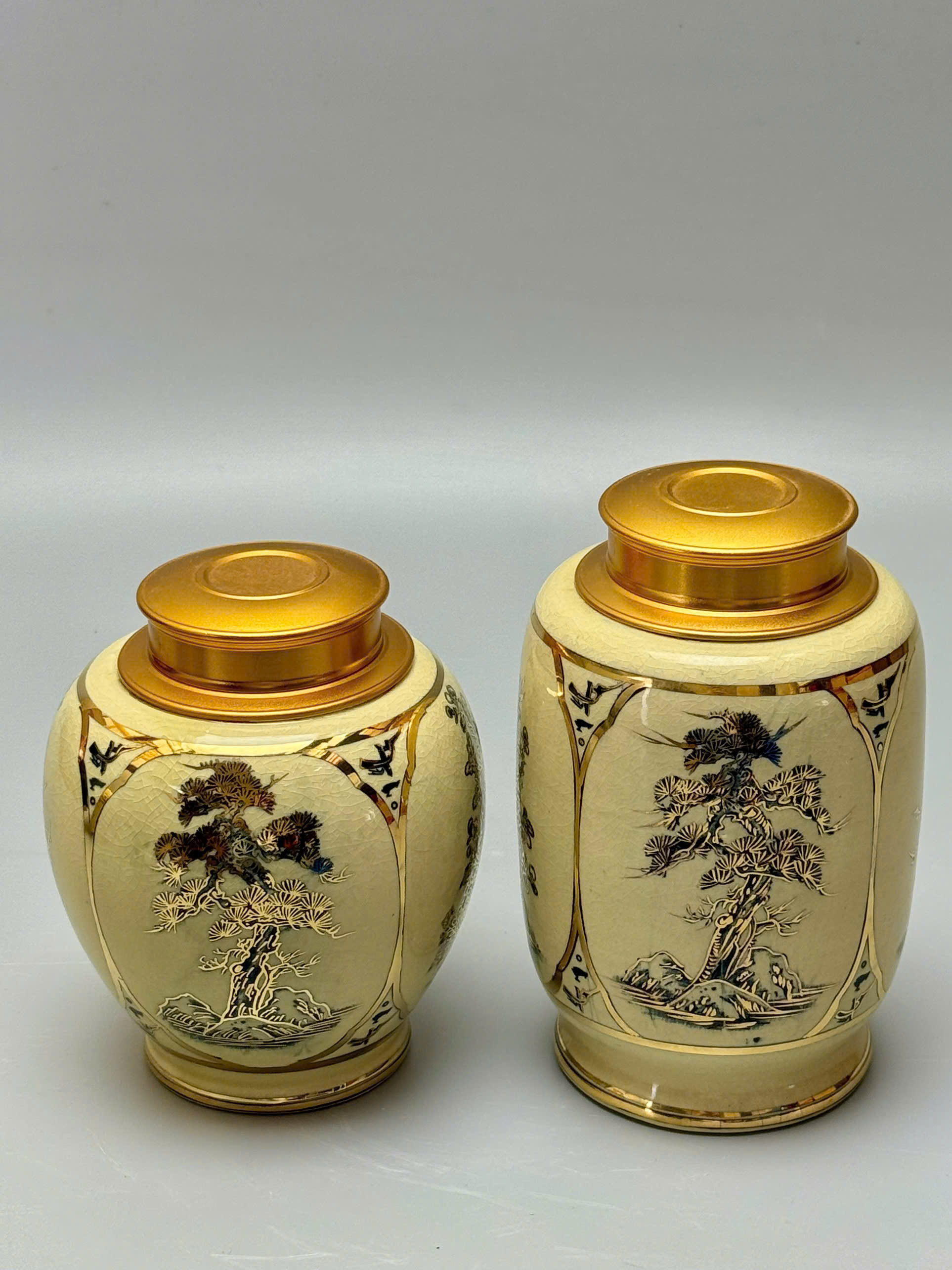 Hũ đựng trà tứ cảnh tùng cúc trúc mai gốm Chu Đậu vẽ vàng