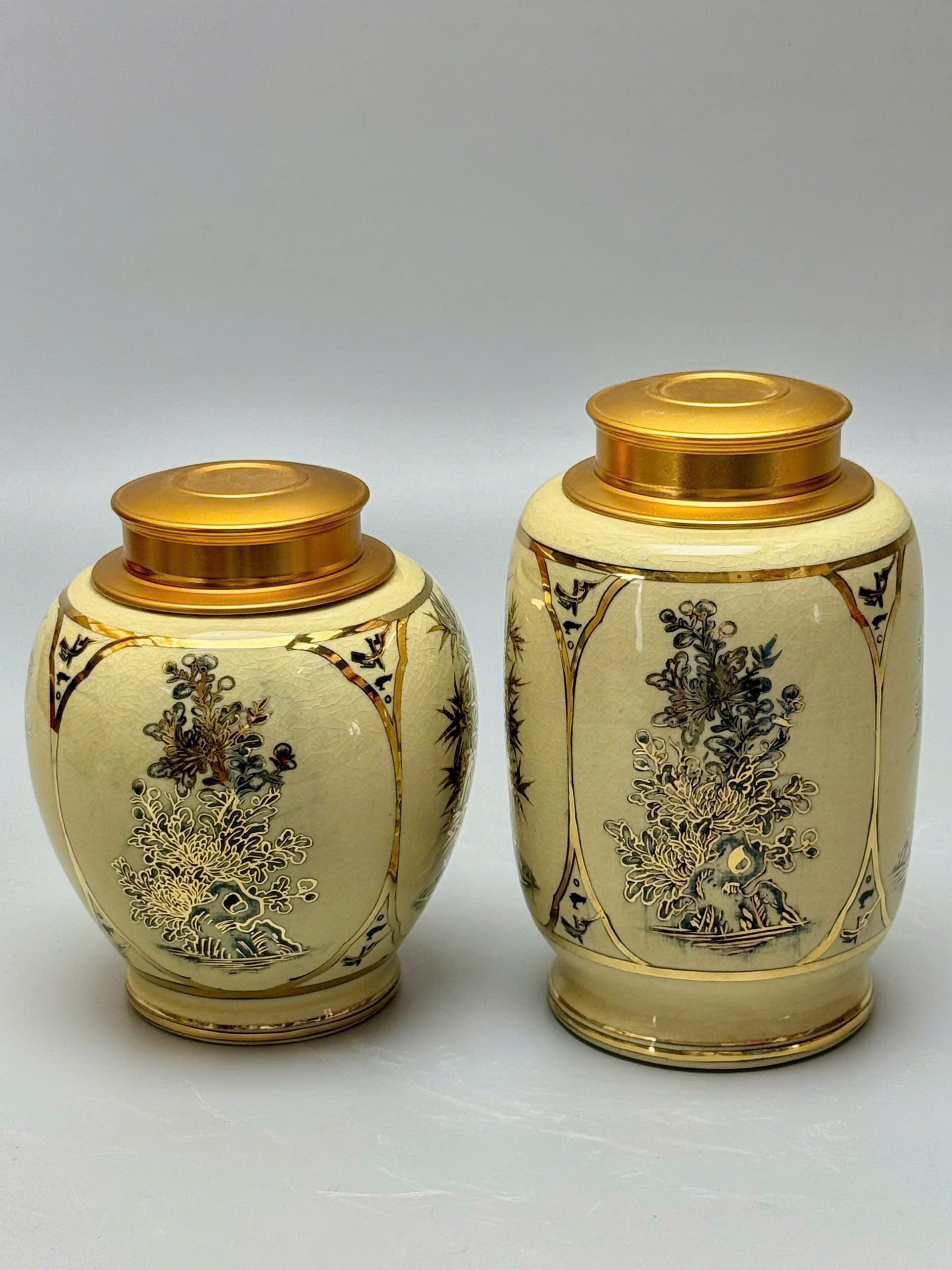 Hũ đựng trà tứ cảnh tùng cúc trúc mai gốm Chu Đậu vẽ vàng