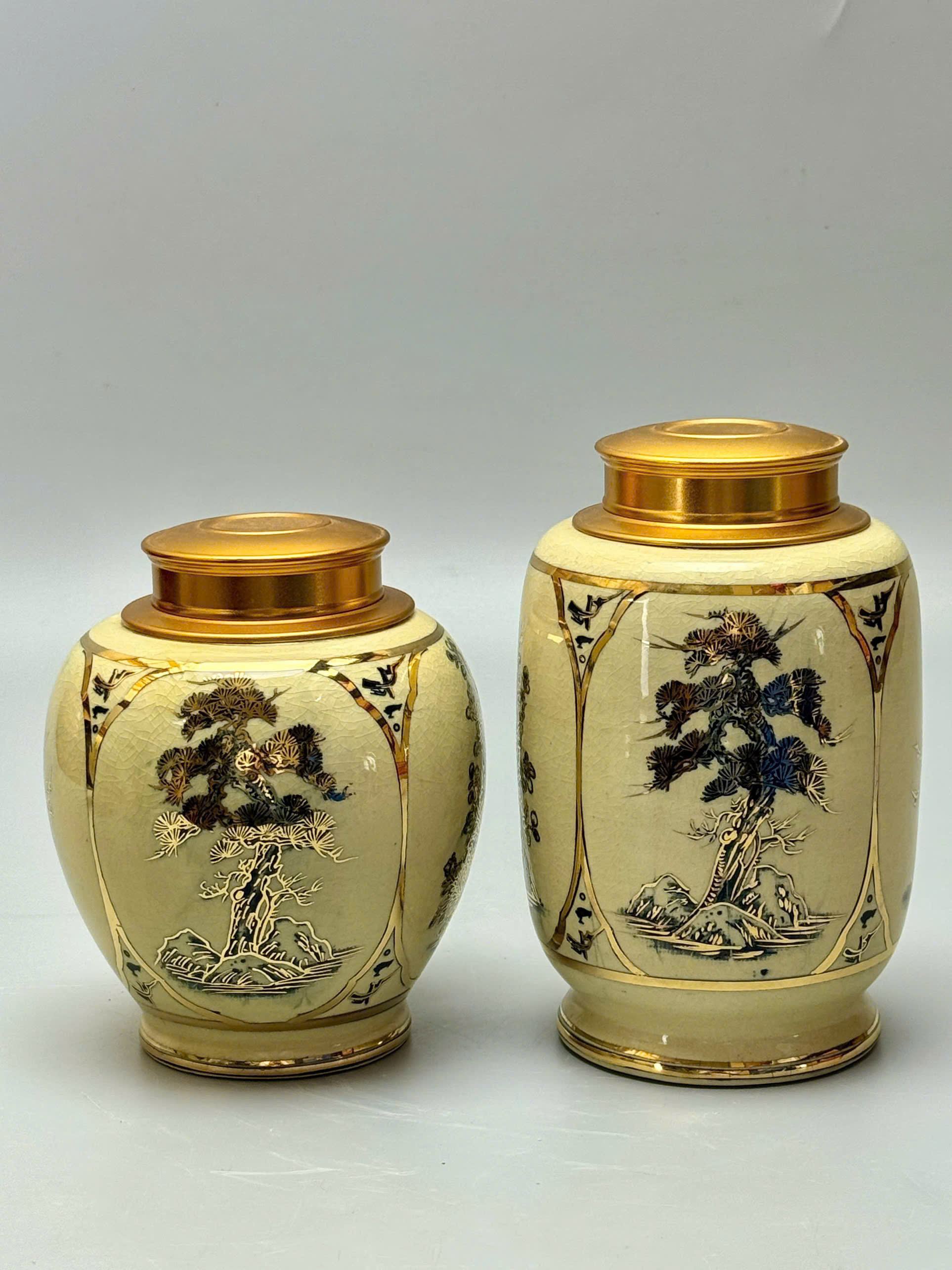 Hũ đựng trà tứ cảnh tùng cúc trúc mai gốm Chu Đậu vẽ vàng