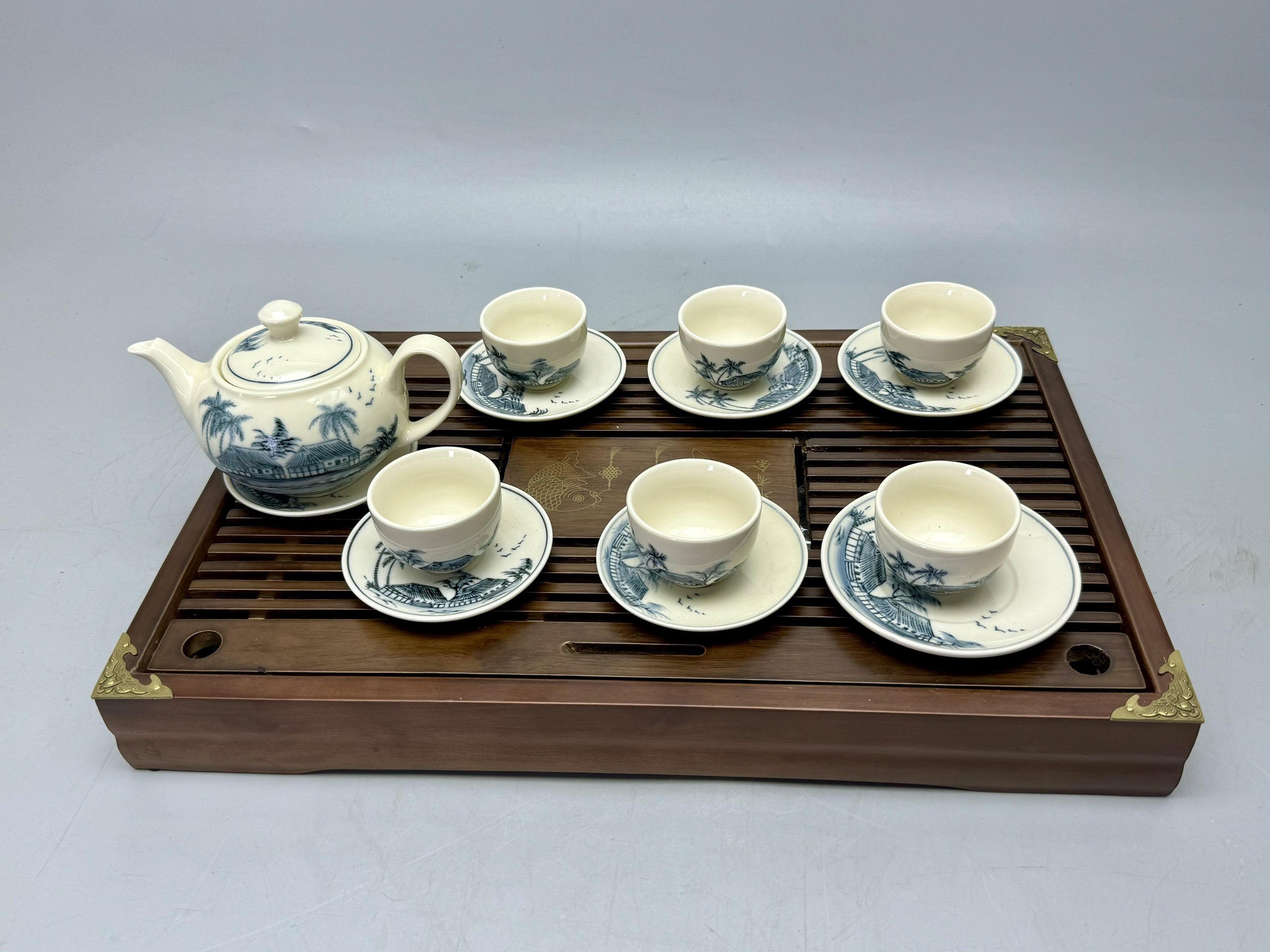 Bộ ấm chén cây dừa gốm chu đậu truyền thống