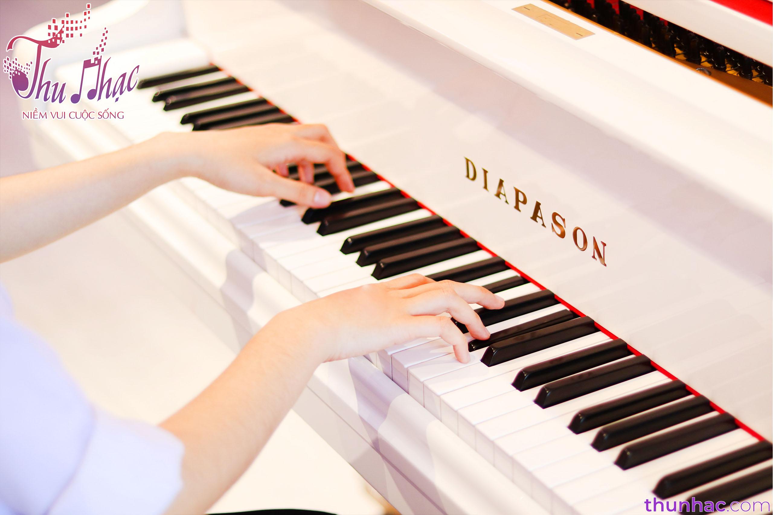 HƯỚNG DẪN CÁCH LUYỆN NGÓN PIANO TẠI NHÀ HIỆU QUẢ