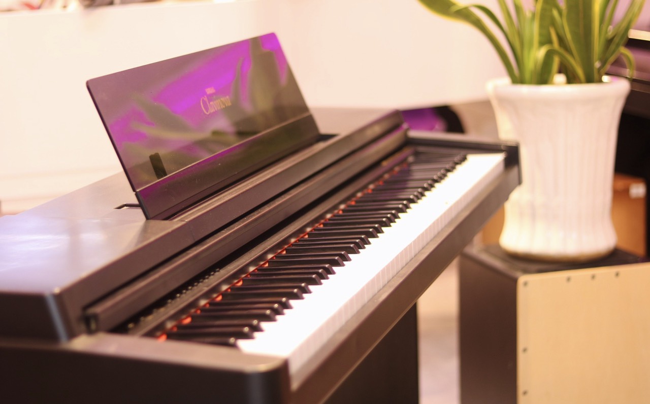 MUA PIANO ĐIỆN CHO NGƯỜI MỚI BẮT ĐẦU