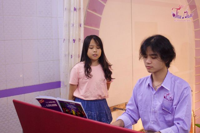 Khóa học thanh nhạc mùa hè cho bé từ 6 tuổi
