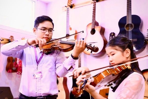 NƠI DẠY HỌC ĐÀN VIOLIN QUẬN TÂN PHÚ CHẤT LƯỢNG