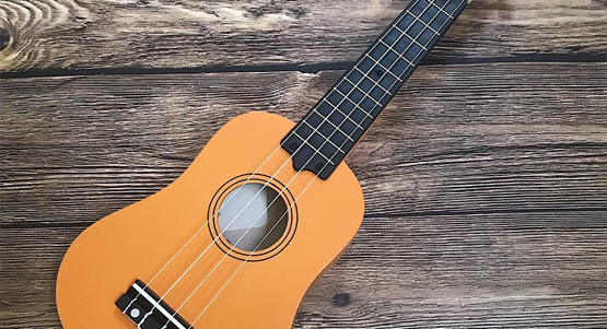 UKULELE MÀU SIZE 21