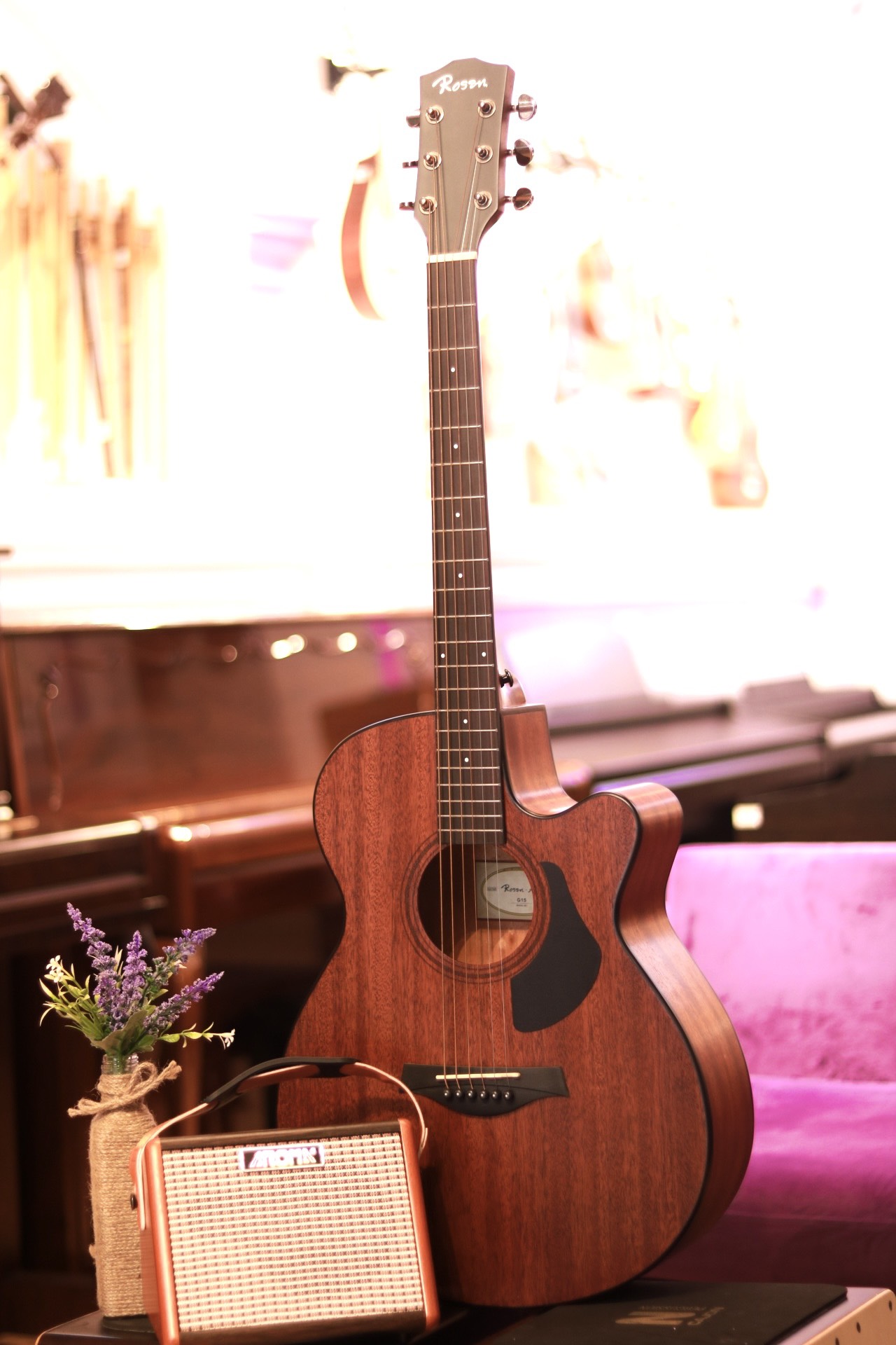 Mua đàn guitar acoustic giá rẻ chất lượng