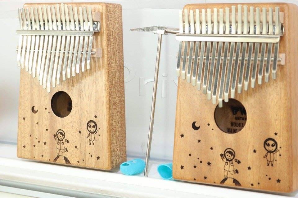 Mua đàn kalimba gỗ cao cấp