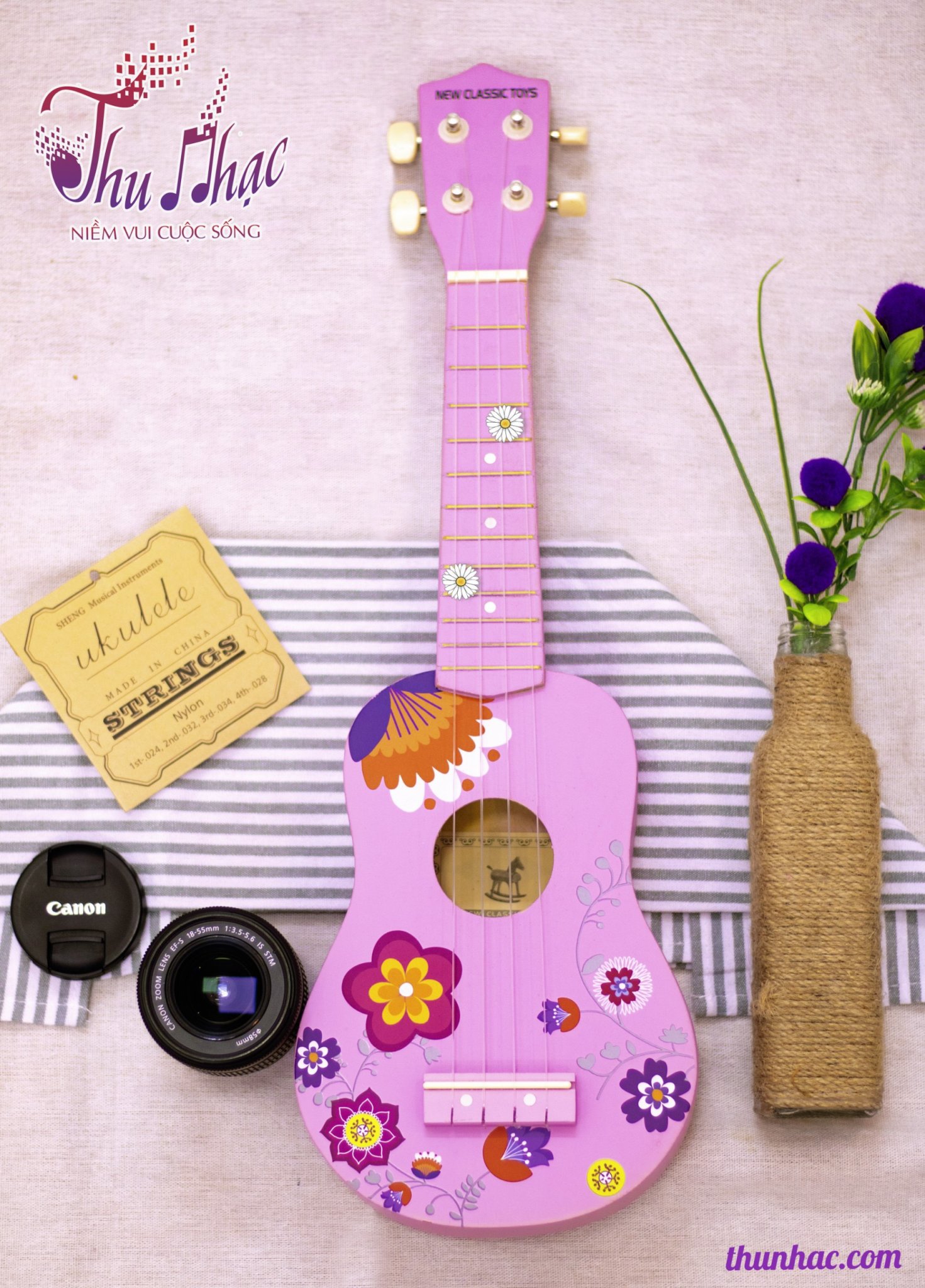 Đàn ukulele họa tiết màu chính hãng quận 9