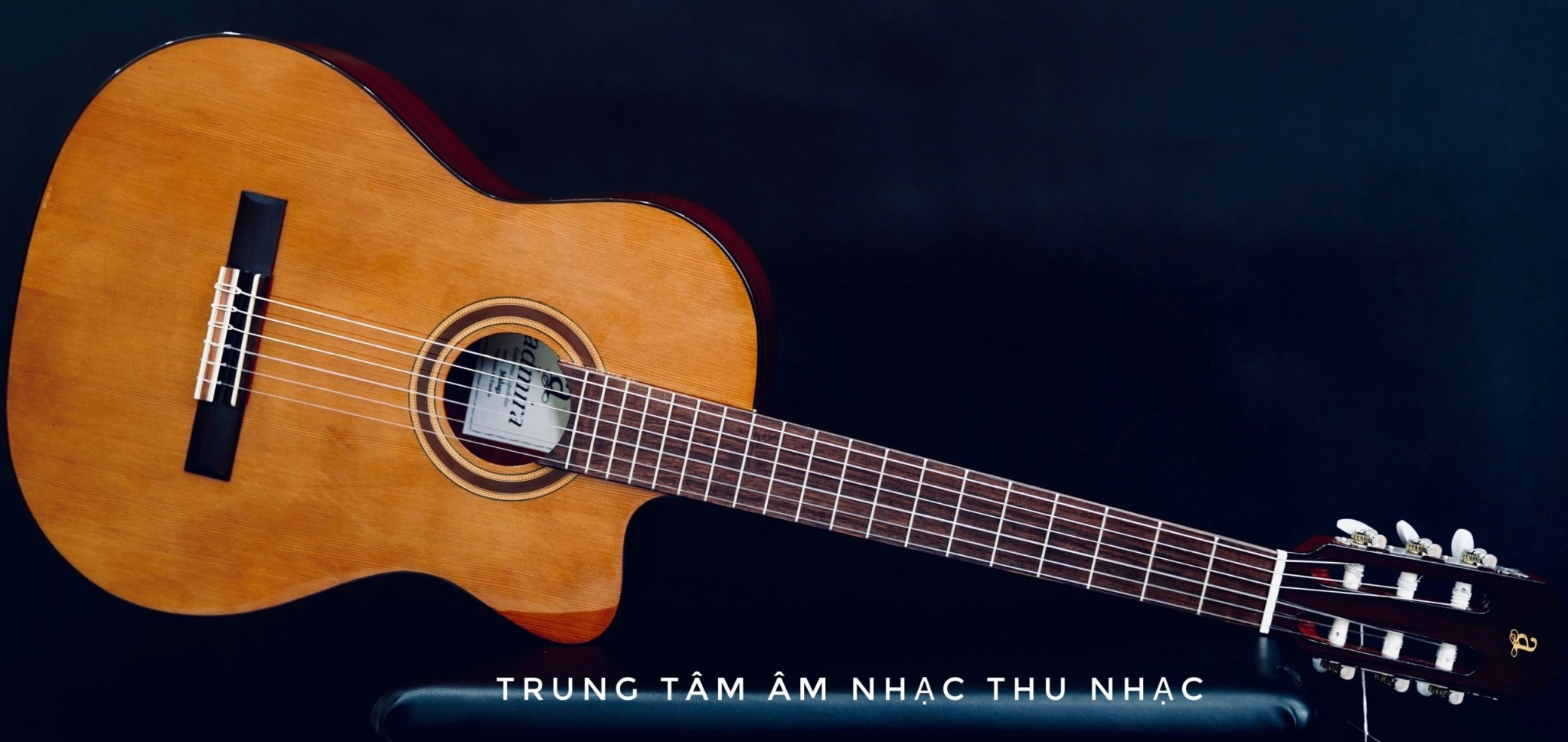 Địa điểm mua đàn guitar trả góp lãi suất chỉ 0% tại tphcm