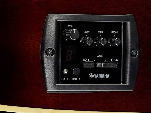 Hệ thống pickup Piezo của đàn guitar Yamaha CPX600