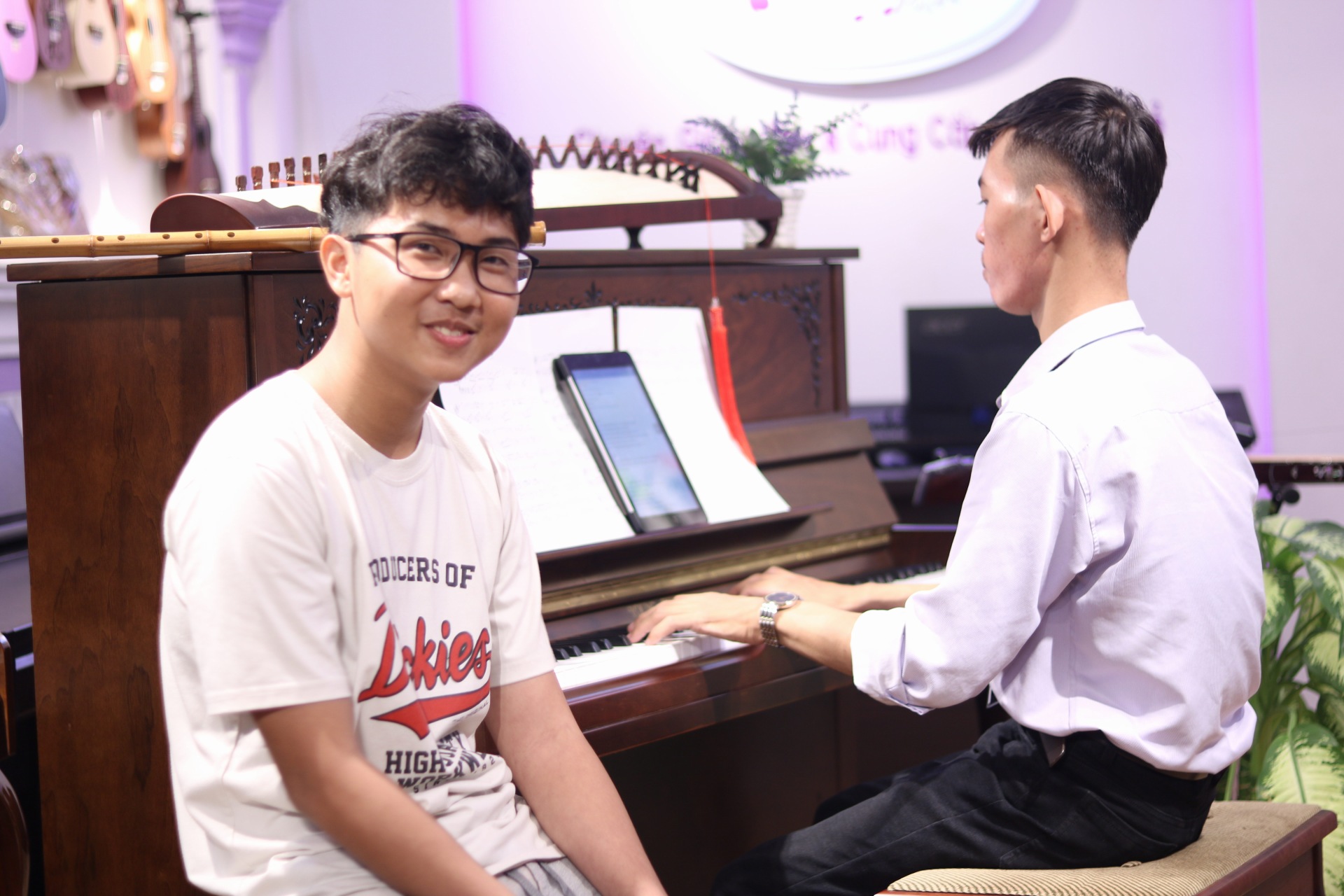 Lớp học thanh nhạc cơ bản tại Thu Nhạc Tân Phú