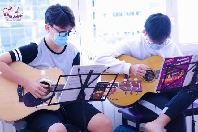 Trung tâm dạy đàn guitar uy tín tại quận Bình Tân