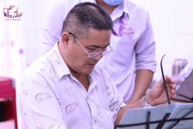 Học đàn bầu 1 kèm 1 tại gia