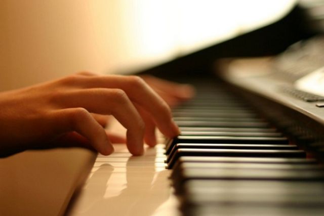 Học đàn organ có khó không?