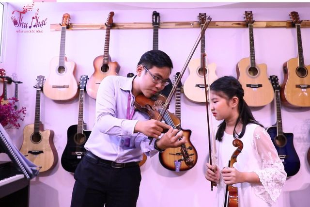 Giáo viên dạy đàn violin chuyên nghiệp