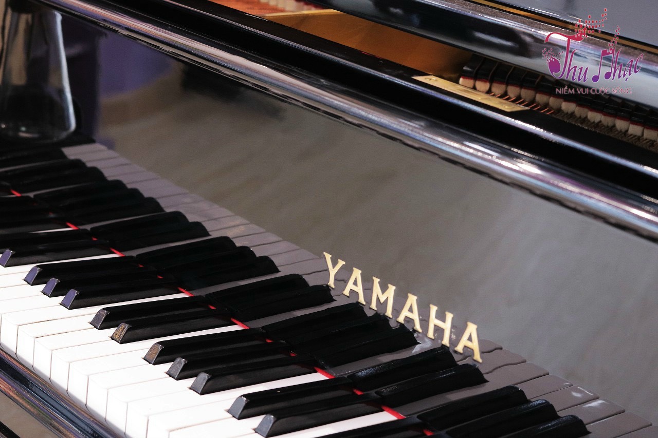 Sửa phím đàn piano cơ