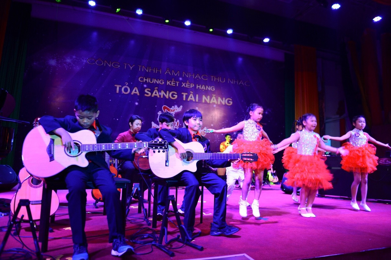 Trung tâm dạy guitar online uy tín