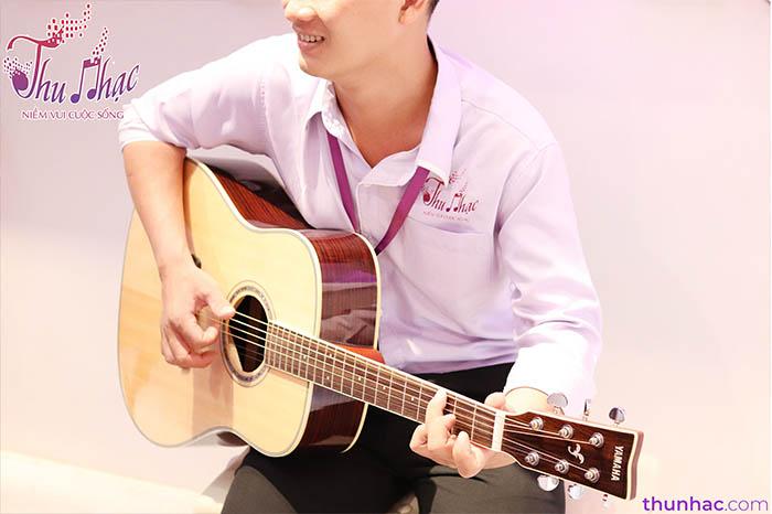 học đàn guitar cho bé tại tphcm