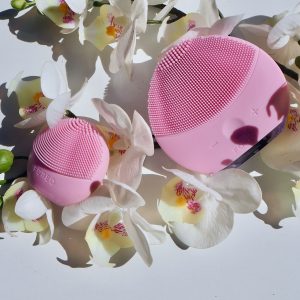 Foreo v.s. SunMay