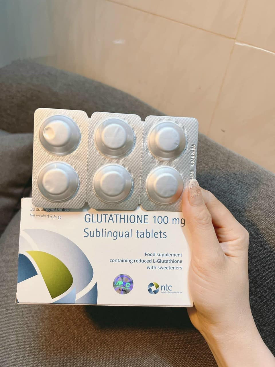 Vin ngm trng da Glutathione 100mg sublingual tablets Vin ngm trng da Glutathione 100mg sublingual tablets