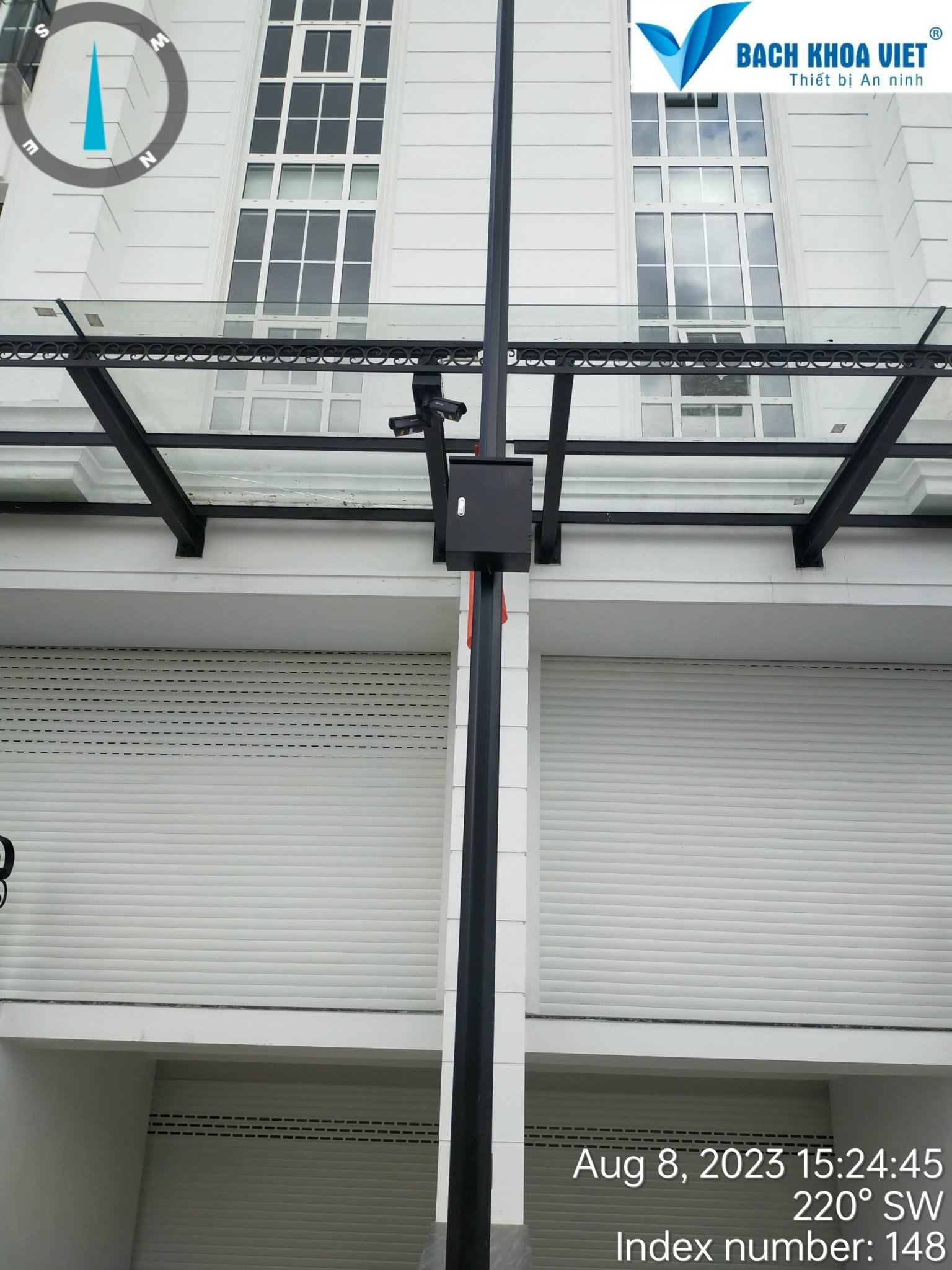 Trụ Thép Lắp Camera Cao 6m 8m Tay Vươn 2m 3m 4m 5m 6m 7m 8m