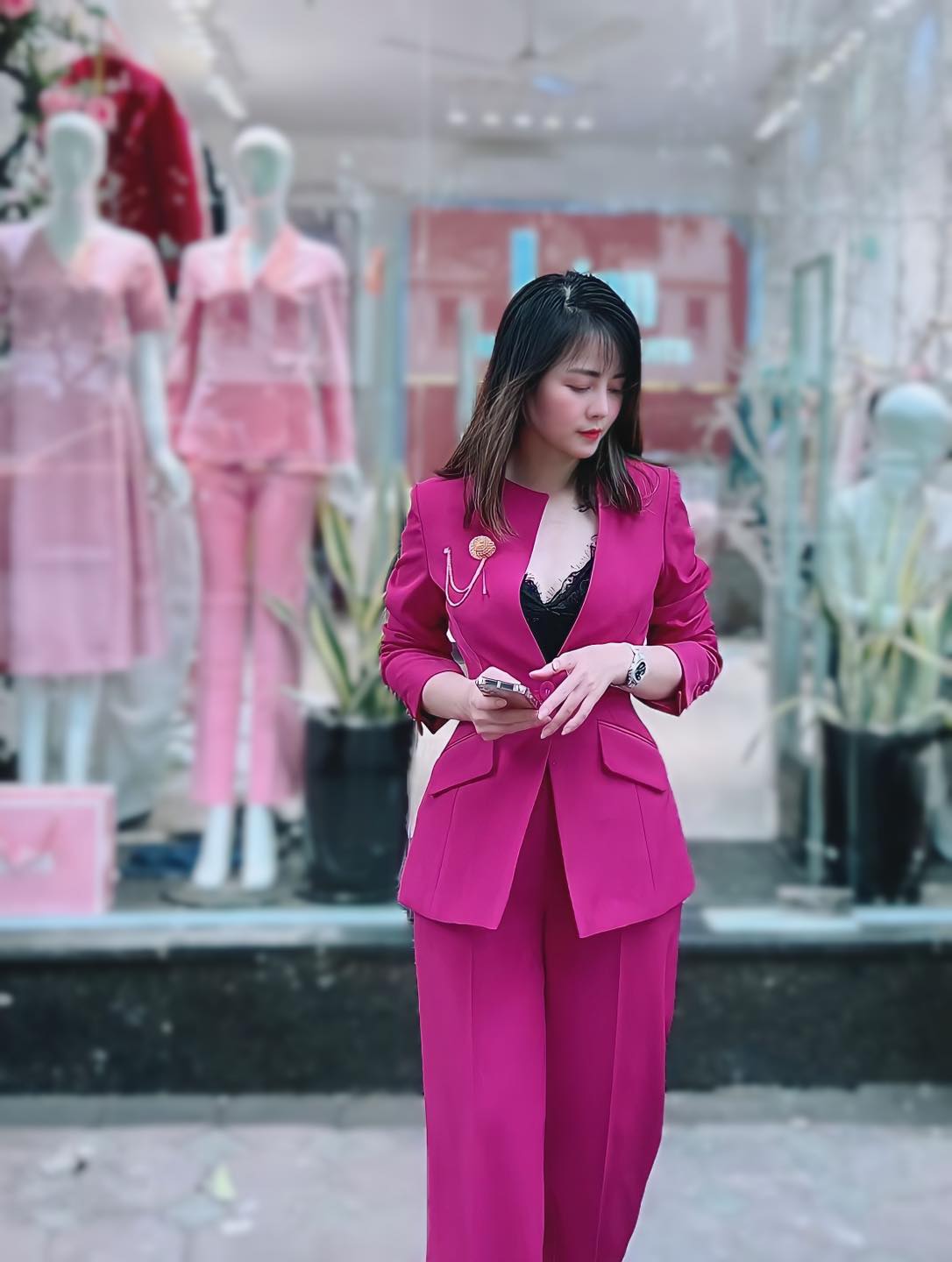 Giới thiệu 22 bộ vest nữ cách điệu  Làn gió mới của thời trang công sở