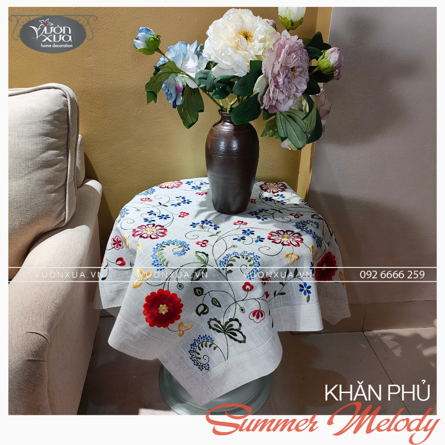 Khăn trải bàn VƯỜN XƯA thêu Bông Hoa Mẫu Đơn Đỏ Ngày Tết KBSM