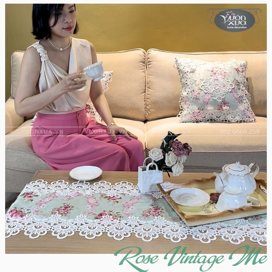 Khăn trải bàn phòng khách, vỏ gối hoa hồng vân lụa đẹp đồng bộ VƯỜN XƯA