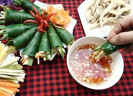 Cách Làm Món Đinh Lăng Cuốn Tai Lợn