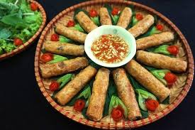 Cách Làm Món Bánh Đa Nem Cuốn Xúc Xích, Ốc