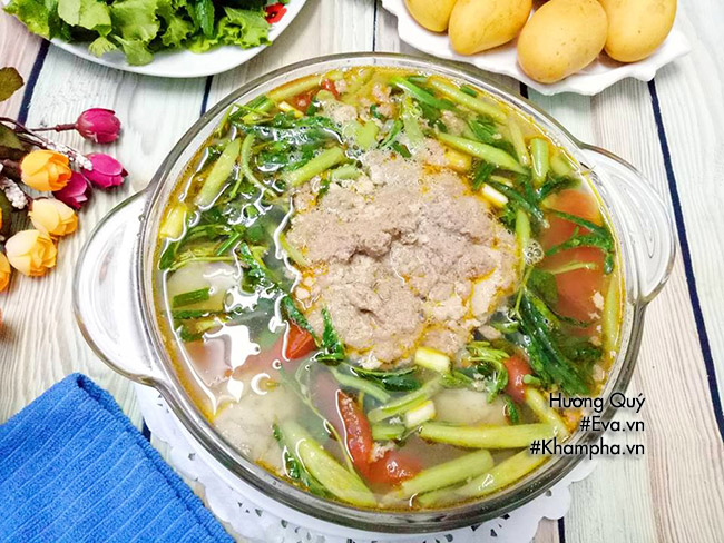 Cách Làm Món Canh Cua Khoai Sọ, Rau Nhút