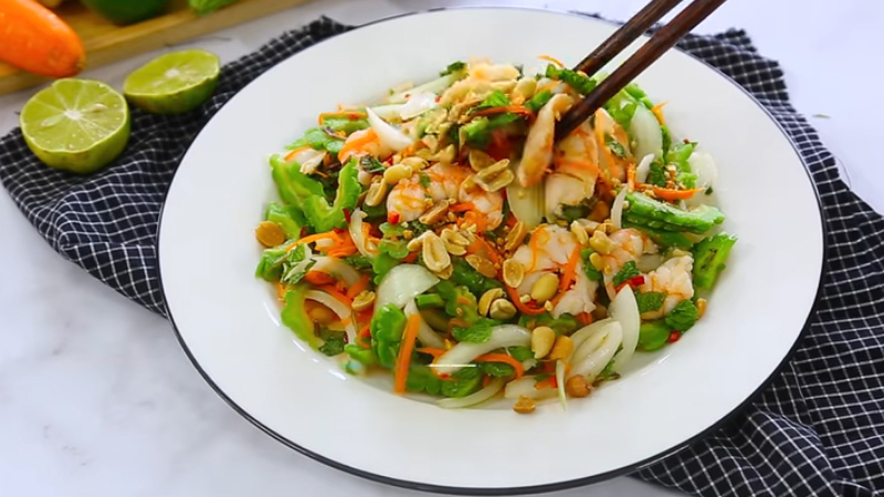 Cách Làm Món Nộm Thịt Lợn Quay Và Mướp Đắng