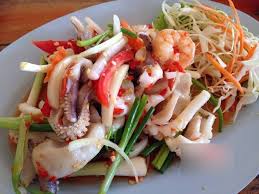 Cách Làm Nộm A-Ti-Sô Tôm Mực