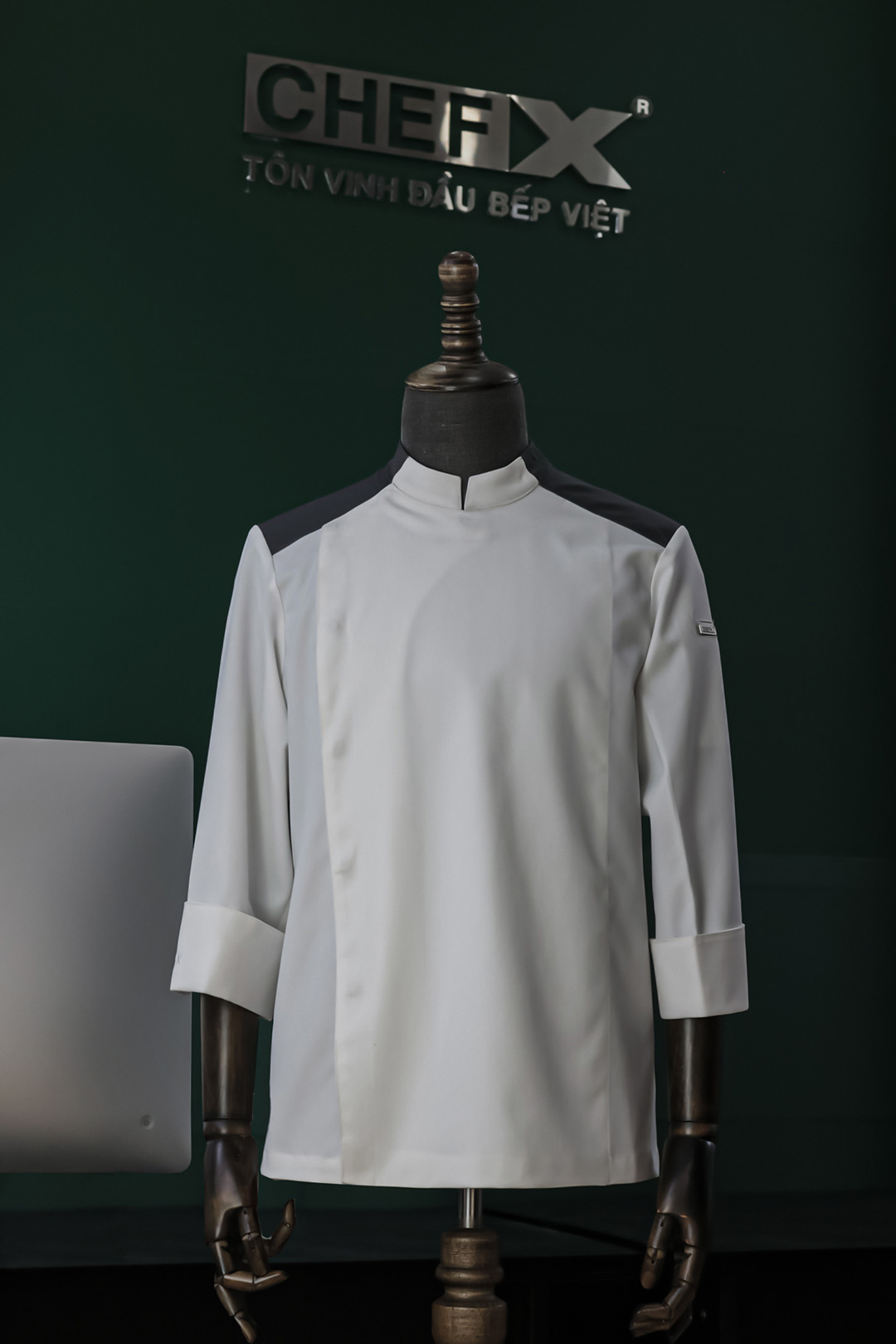 KHÁT VỌNG - V I P 5 WHITE