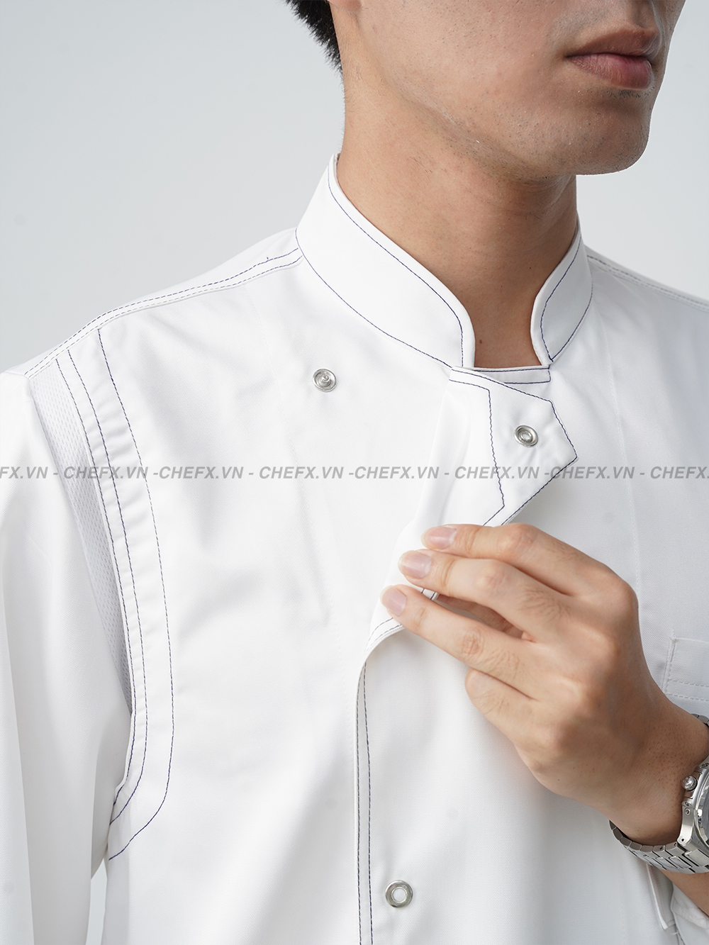 [TD02] ÁO BẾP DÀI TAY CÚC BẤM INOX VẢI KAKI LỤA - LONG SLEEVE CHEF JACKET TD02 WITH STAINLESS STEEL SNAP BUTTONS AND SILK KAKI FABRIC