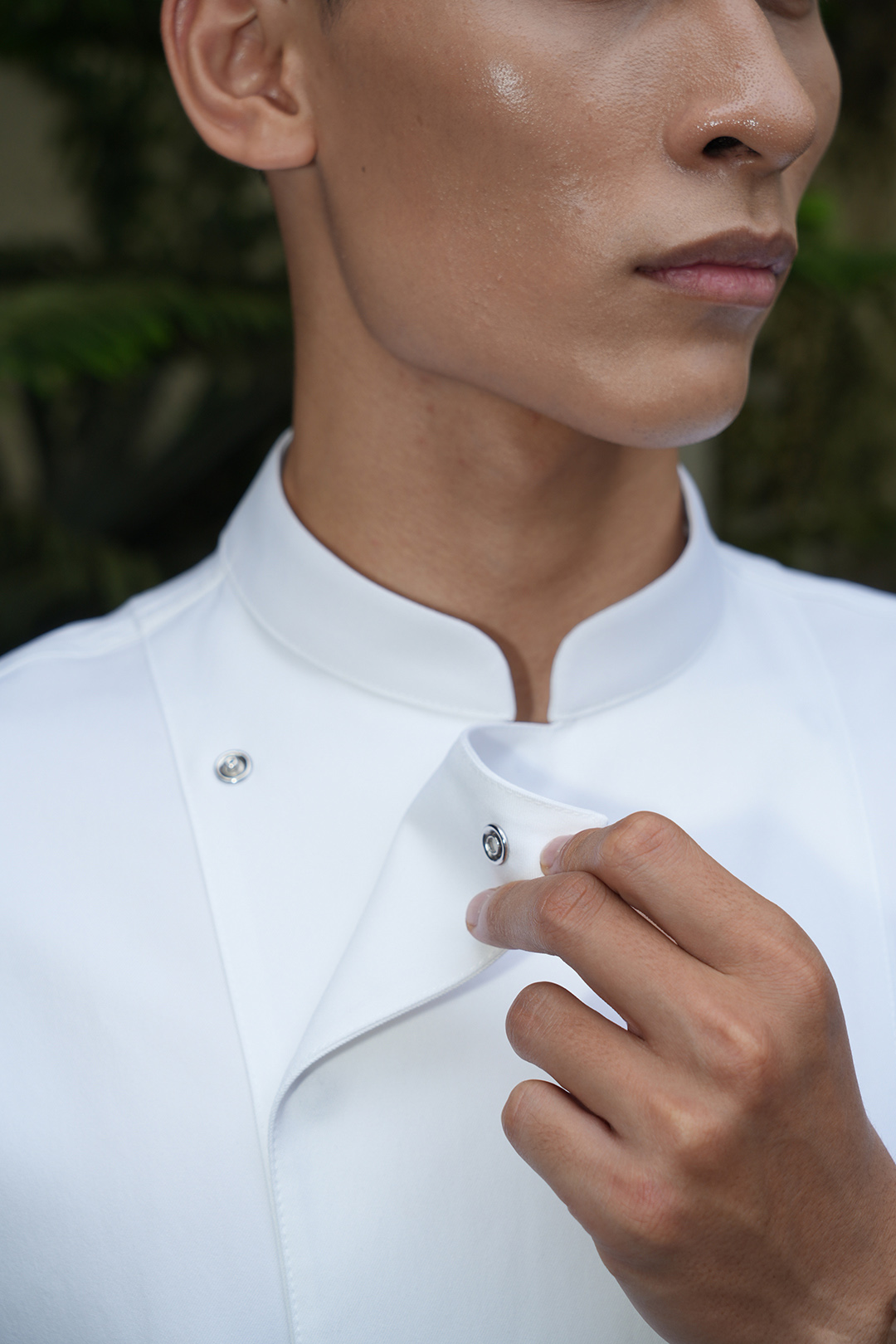 KHAI PHÓNG - V I P 1 WHITE