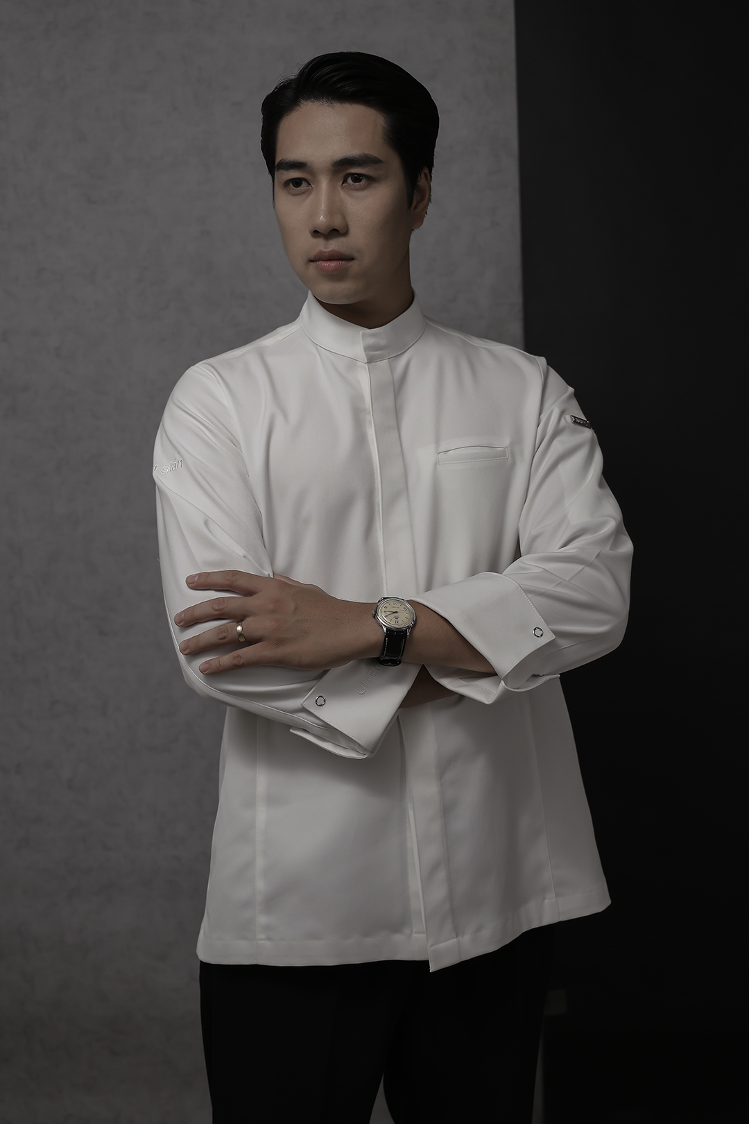 ĐƠN GIẢN - V I P 8 WHITE