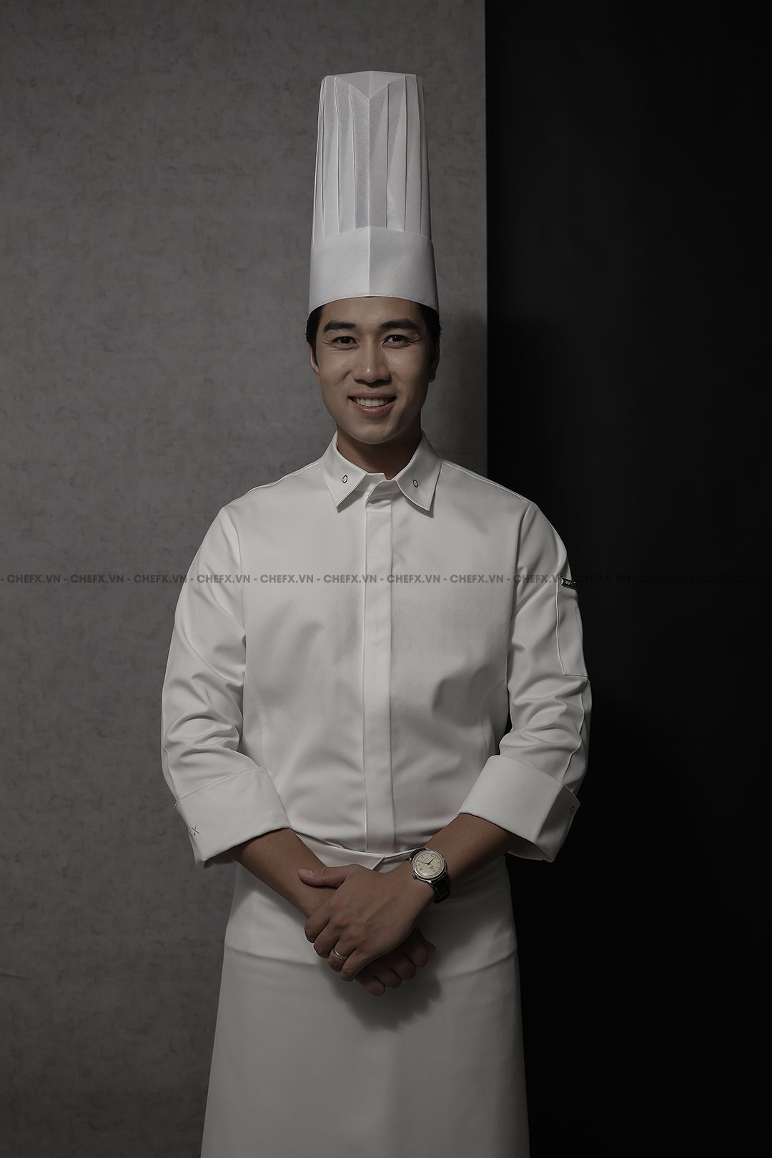 HỪNG ĐÔNG- V I P 6 WHITE