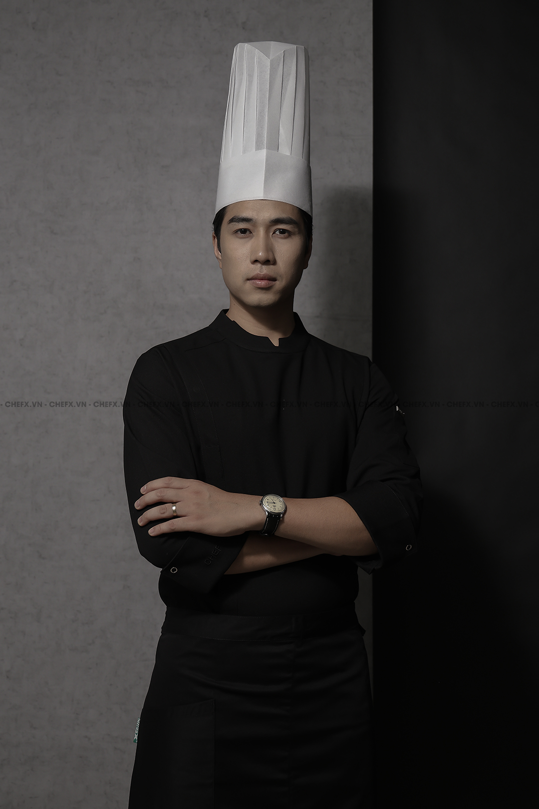 THỰC TẠI - V I P 3 BLACK