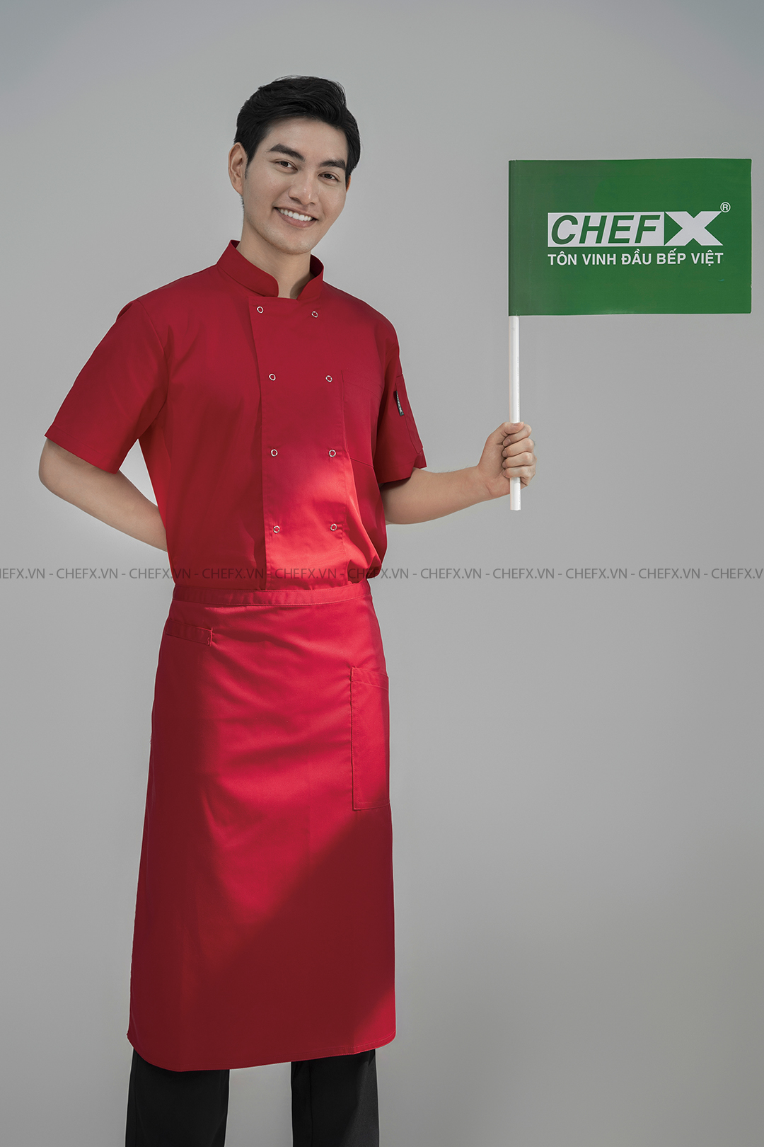 [CT02] ÁO BẾP NGẮN TAY MÀU ĐỎ CT02 CÓ LƯỚI THOÁT KHÍ SAU LƯNG - SHORT SLEEVE RED CHEF JACKET WITH MESH PANEL CT02