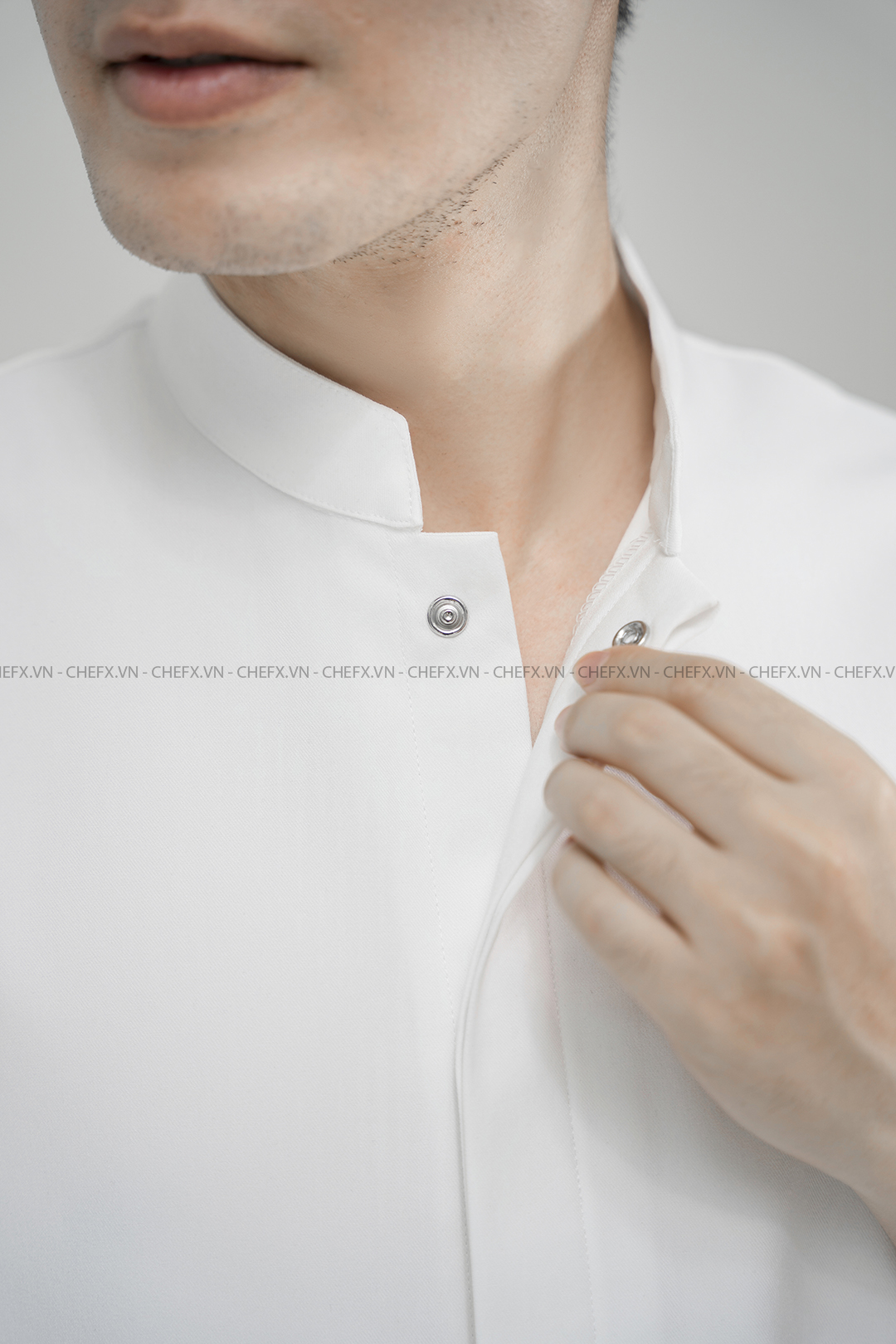 [CHEFX3 - A2] ÁO BẾP DÀI TAY MÀU TRẮNG CÚC BẤM CÓ PHỐI LƯỚI SAU LƯNG - [CHEFX3 - A2LONG SLEEVE CHEF JACKET WITH SNAP BUTTONS AND MESH BACK DETAIL
