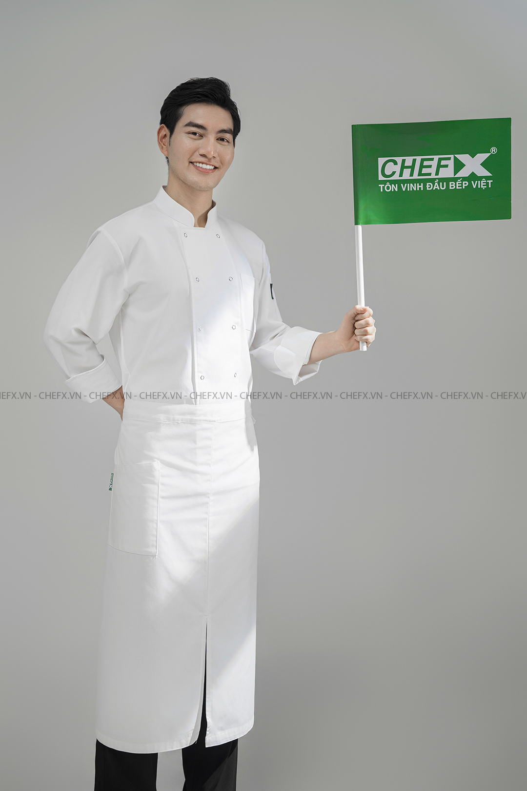[CHEFX5] ÁO BẾP DÀI TAY CÚC BẤM MÀU ĐEN CÓ PHỐI LƯỚI CO DÃN SAU LƯNG - [CHEFX5] Long sleeve Chef Jacket with Button Closure and Stretch Mesh Back Panel