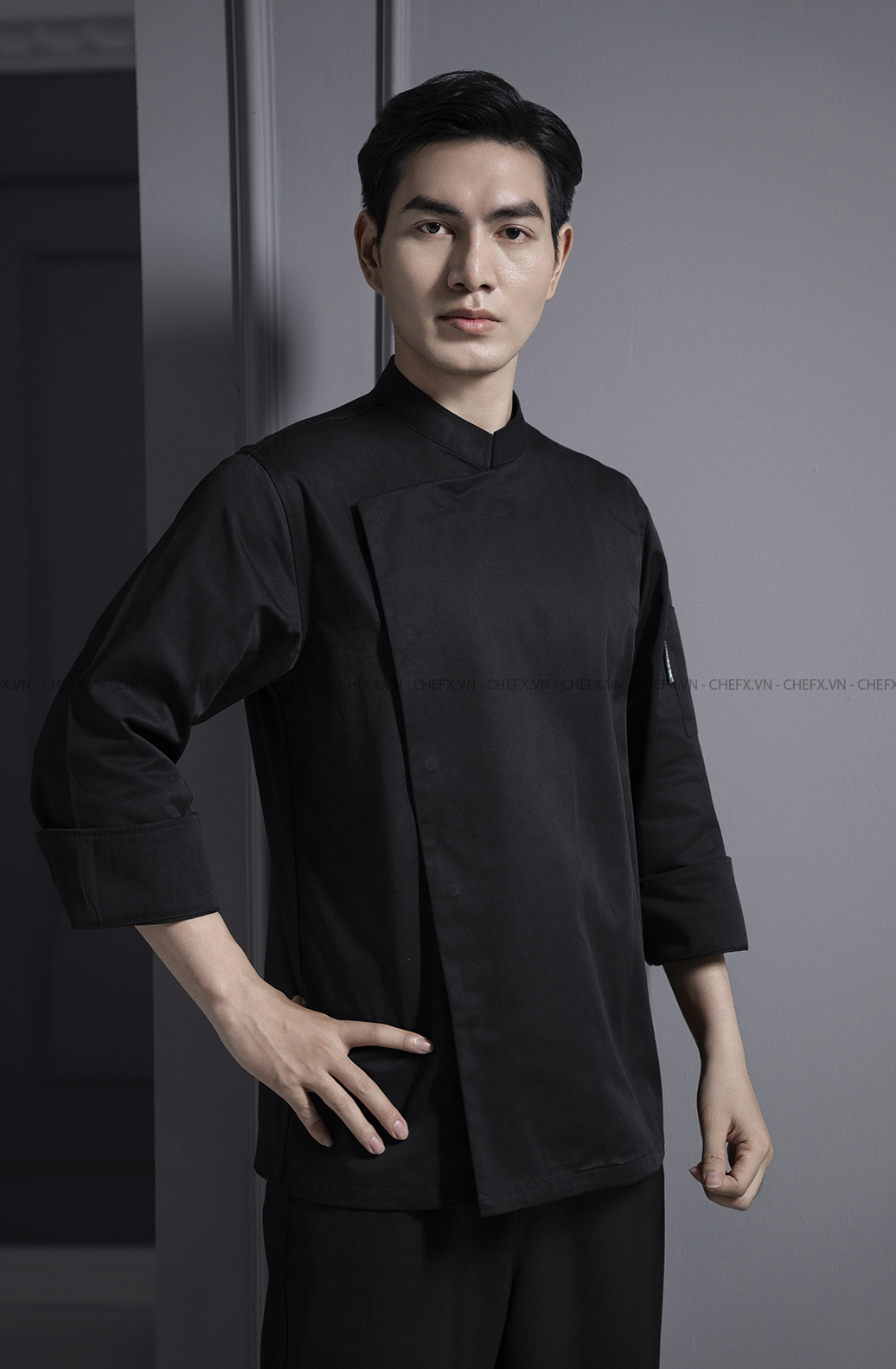[BT01] ÁO BẾP TRƯỞNG DÀI TAY MÀU ĐEN CÚC BẤM - LONG SLEEVE EXCUTIVE CHEF JACKET BT01 WITH SNAP BUTTONS