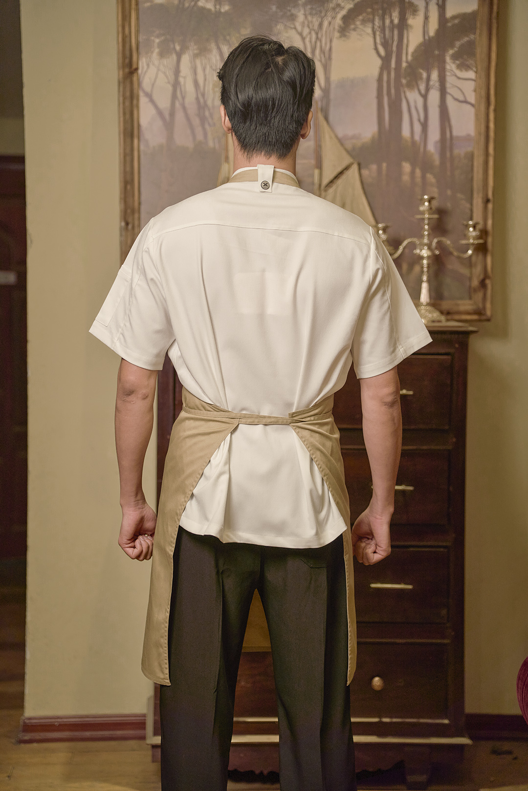 (TD-2) TẠP DỀ YẾM MÀU BE CHUYÊN DỤNG DÀI 90CM VẢI KAKI HÀN QUỐC KHÔNG XÙ LÔNG - PROFESSIONAL BEIGE BIB APRON (90 CM)-KOREAN KHAKI FABRIC, ANTI-PILLING