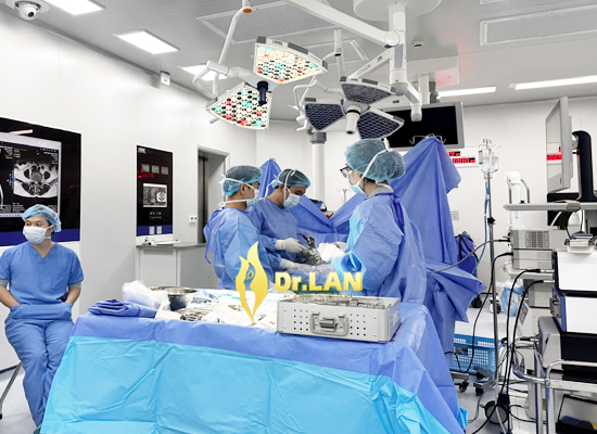 Quy trình thay túi ngực diễn ra thế nào?