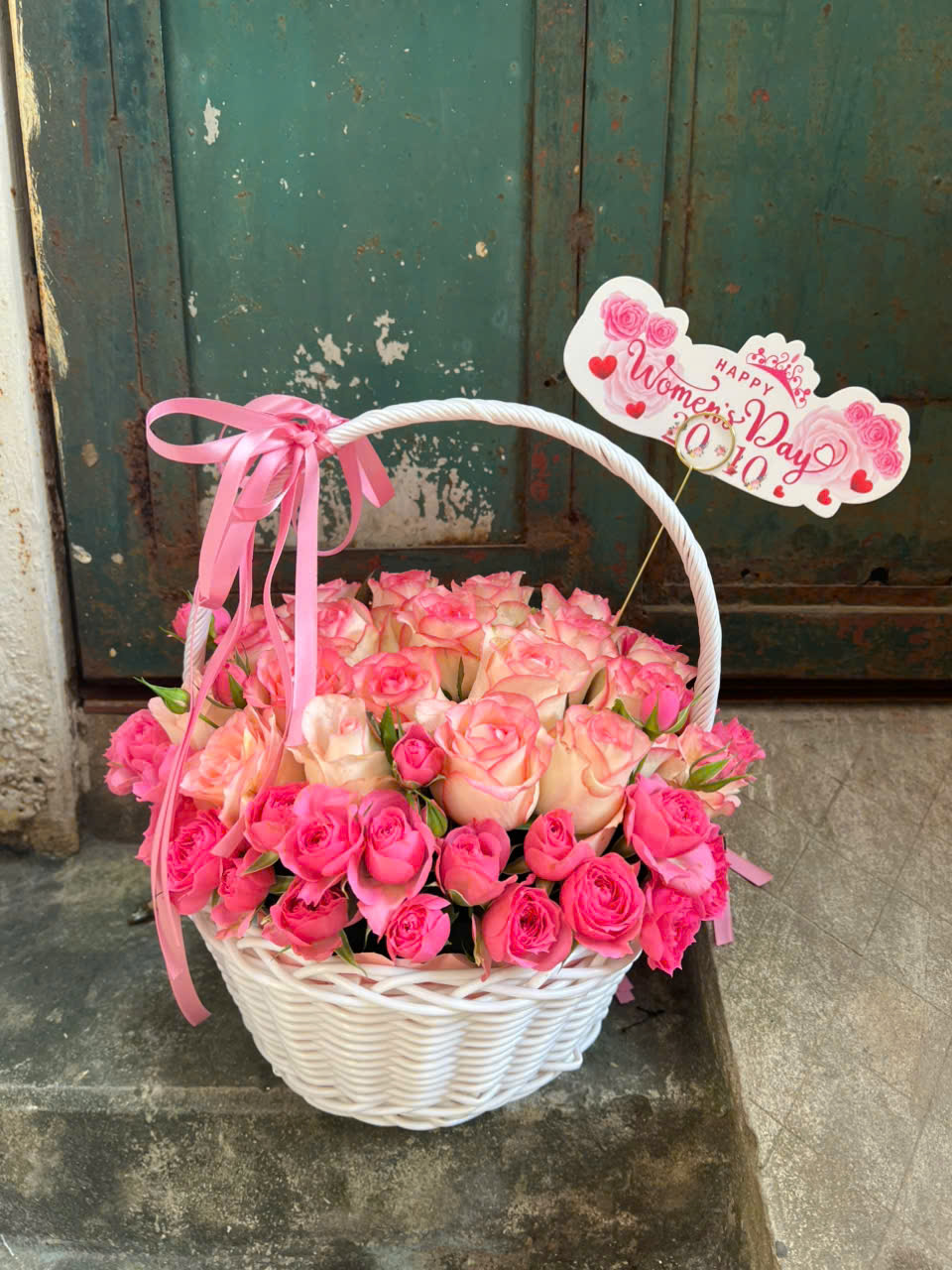 Giỏ hồng song hỷ